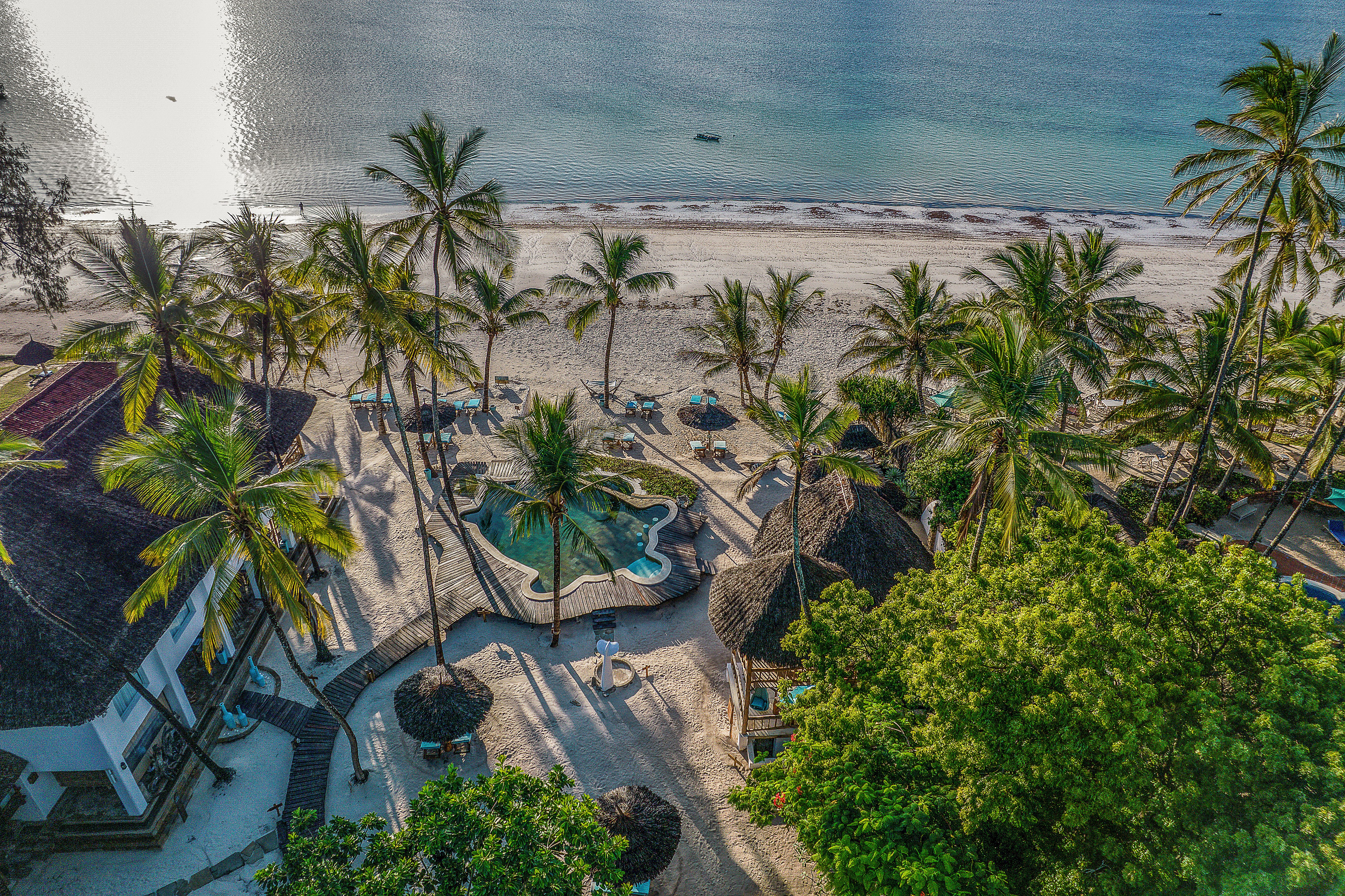 Waterlovers Beach Resort thumbnail 3